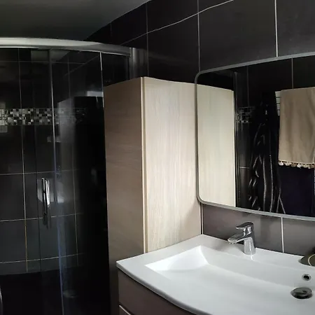 5 Bedroom House Near Paris * Eaubonne
